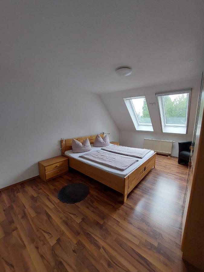 Apartments Harbour Apartments Hoeri 50M Vom See Am Yachthafen Moos Bei Radolfzell Exterior foto
